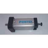 Festo ADVU-40-80-P-A-S2 pneumatikus munkahenger