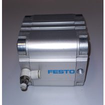Festo ADVU-63-40-P-A pneumatikus kompakt henger