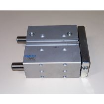 Festo DFM-25-50-P-A-KF vezetett pneumatikus henger