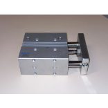 Festo DFM-25-50-P-A-KF vezetett pneumatikus henger