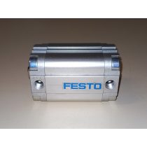 Festo ADVU-32-40-AP pneumatikus munkahenger