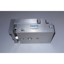 Festo SLT-16-40-A-CC-B pneumatikus csúszda