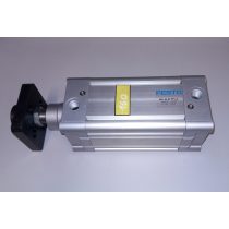 Festo DNC-80-80-PPV-A pneumatikus henger