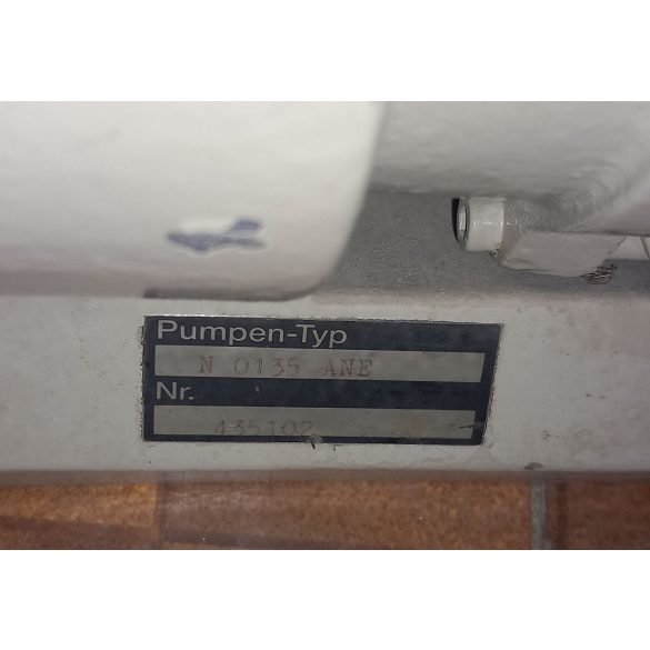 KNF Neuberger MW80/4 vákuumszivattyú